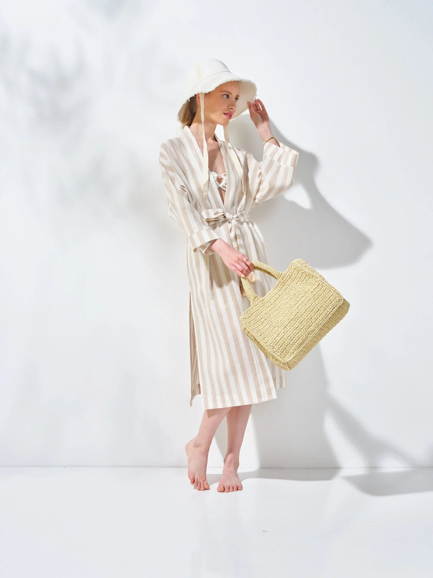 Uzun Kimono Çizgili Bej Beyaz