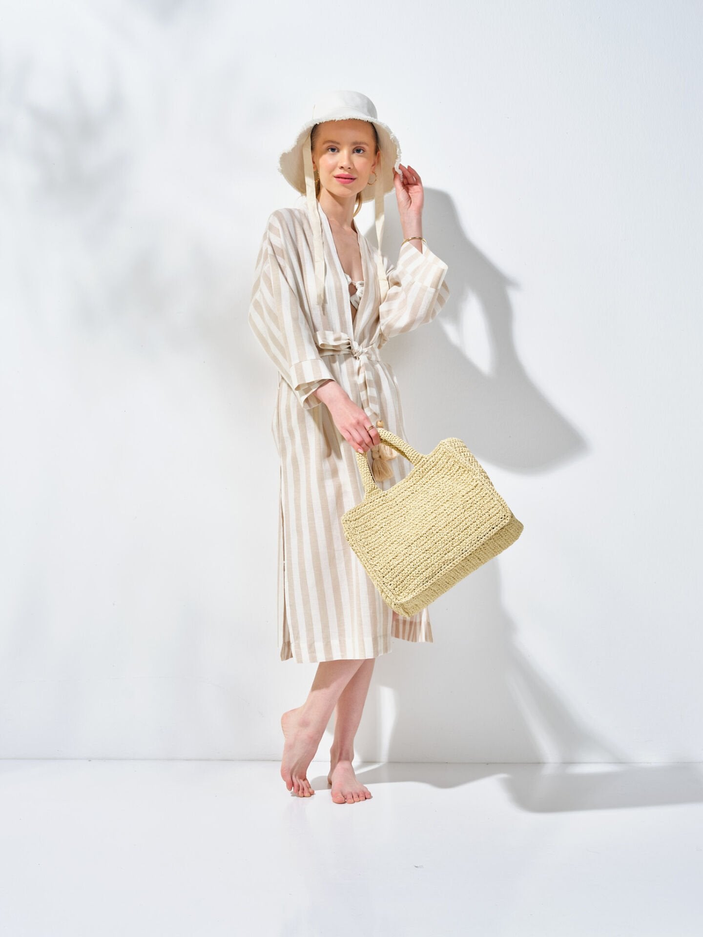 Uzun Kimono Çizgili Bej Beyaz