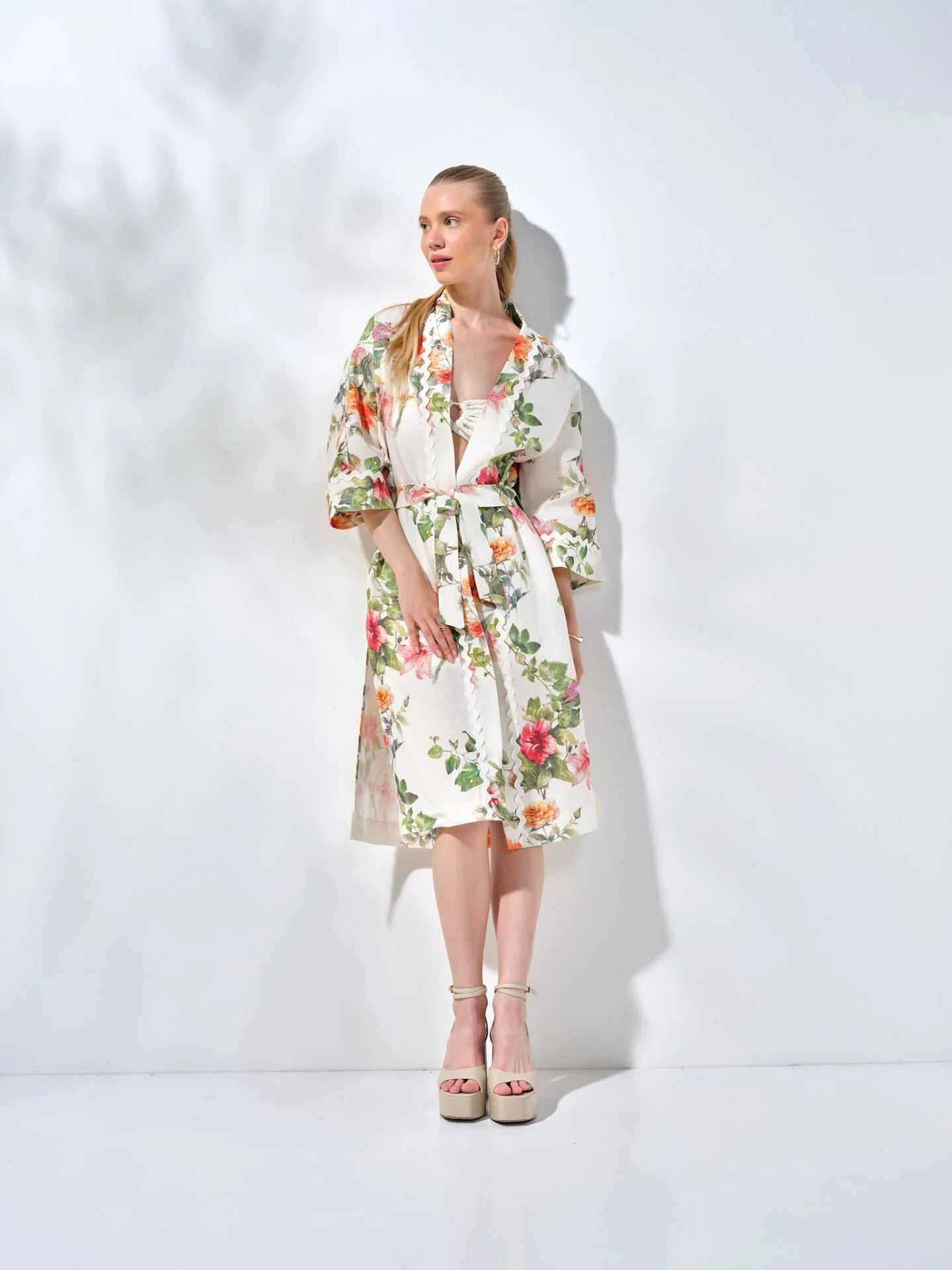 Uzun Kimono Güllü Desenli