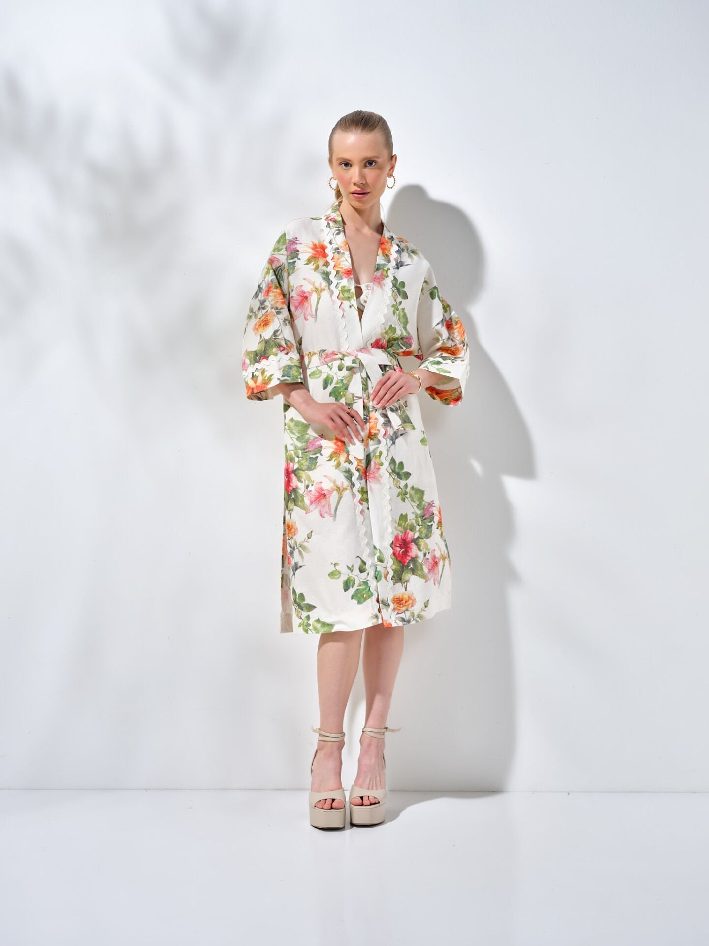 Uzun Kimono Güllü Desenli